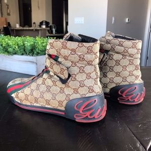 gucci 6529